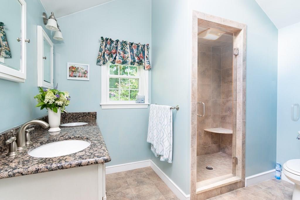 92 Norfolk Road Braintree, MA 02184 - Photo 17 of 33 Gallery Image 17