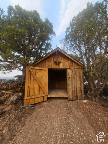 915 South Stagecoach Road, Unit 8 Fruitland, UT 84027 - Photo 10 of 40 Shed Included