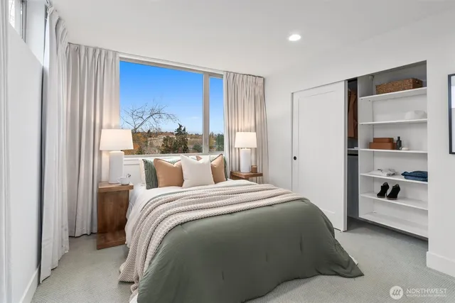 $685,000 | 3205 B 37th Place South, Seattle, WA 98144