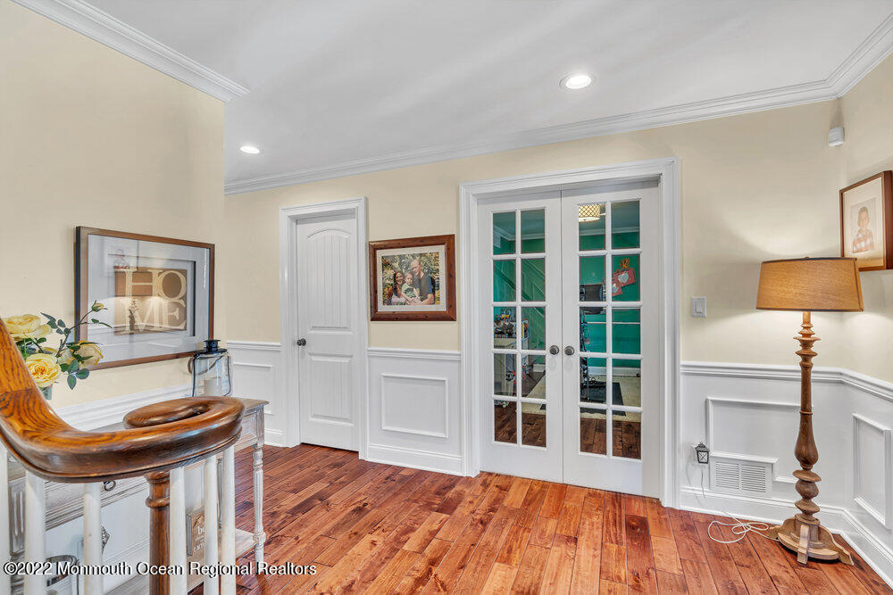 10 White Oak Ridge Road Lincroft, NJ 07738 - Photo 7 of 56 015_dsc06801
