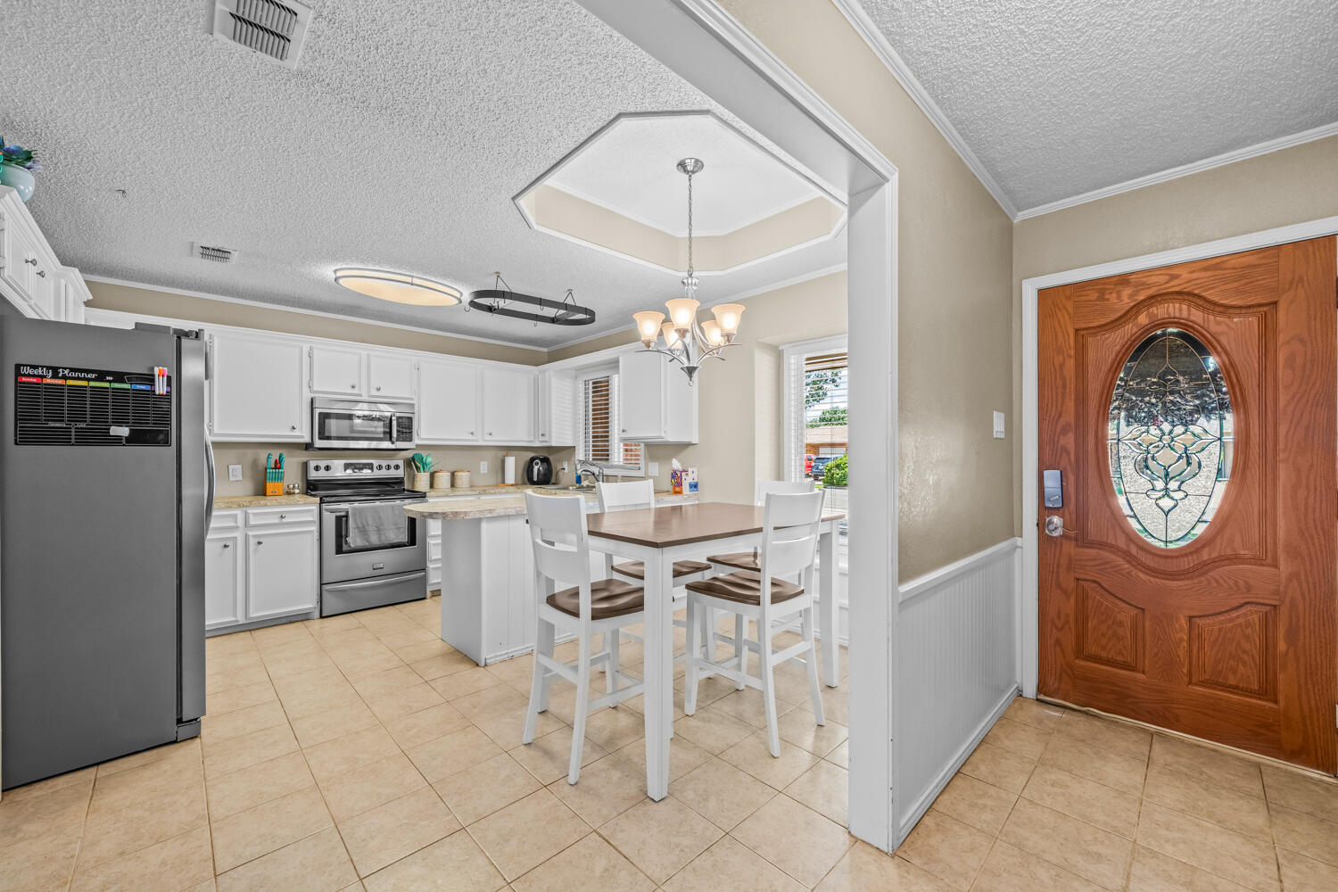 5710 89th Street Lubbock, TX 79424 - Photo 2 of 14 5710 89th St-6