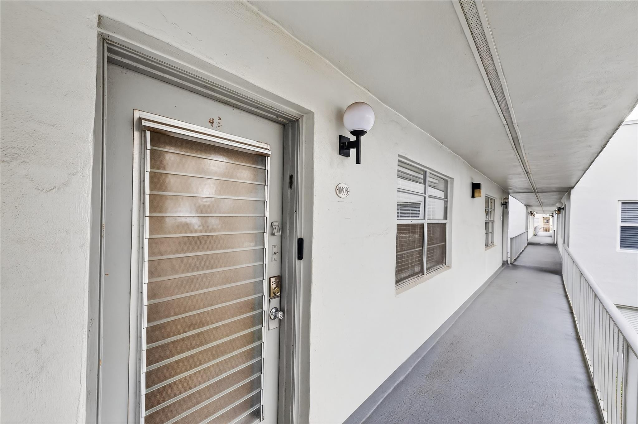 608 Normandy Lane, Unit M Delray Beach, FL 33484 - Photo 16 of 19 Photo 16