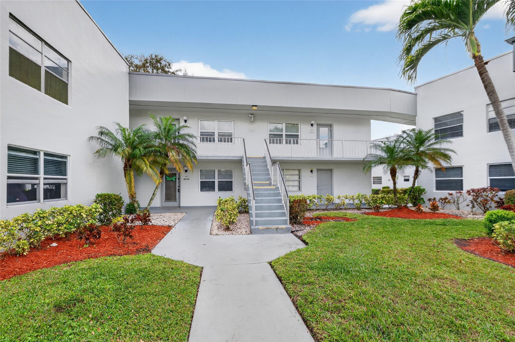 608 Normandy Lane, Unit M Delray Beach, FL 33484 - Photo 17 of 19 Photo 17
