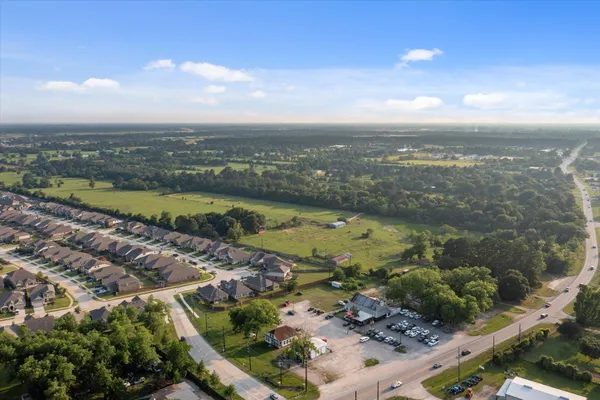 $1,995,697 | 19511 Farm To Market 2920, Tomball, TX 77377