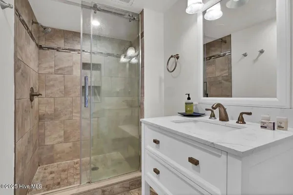 $2,200 | 918 North New River Drive, Unit 738, Surf City, NC 28445