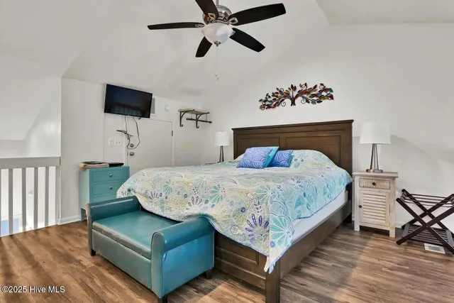 $2,250 | 918 North New River Drive, Unit 738, Surf City, NC 28445