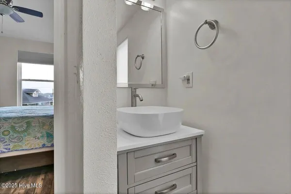 $2,200 | 918 North New River Drive, Unit 738, Surf City, NC 28445