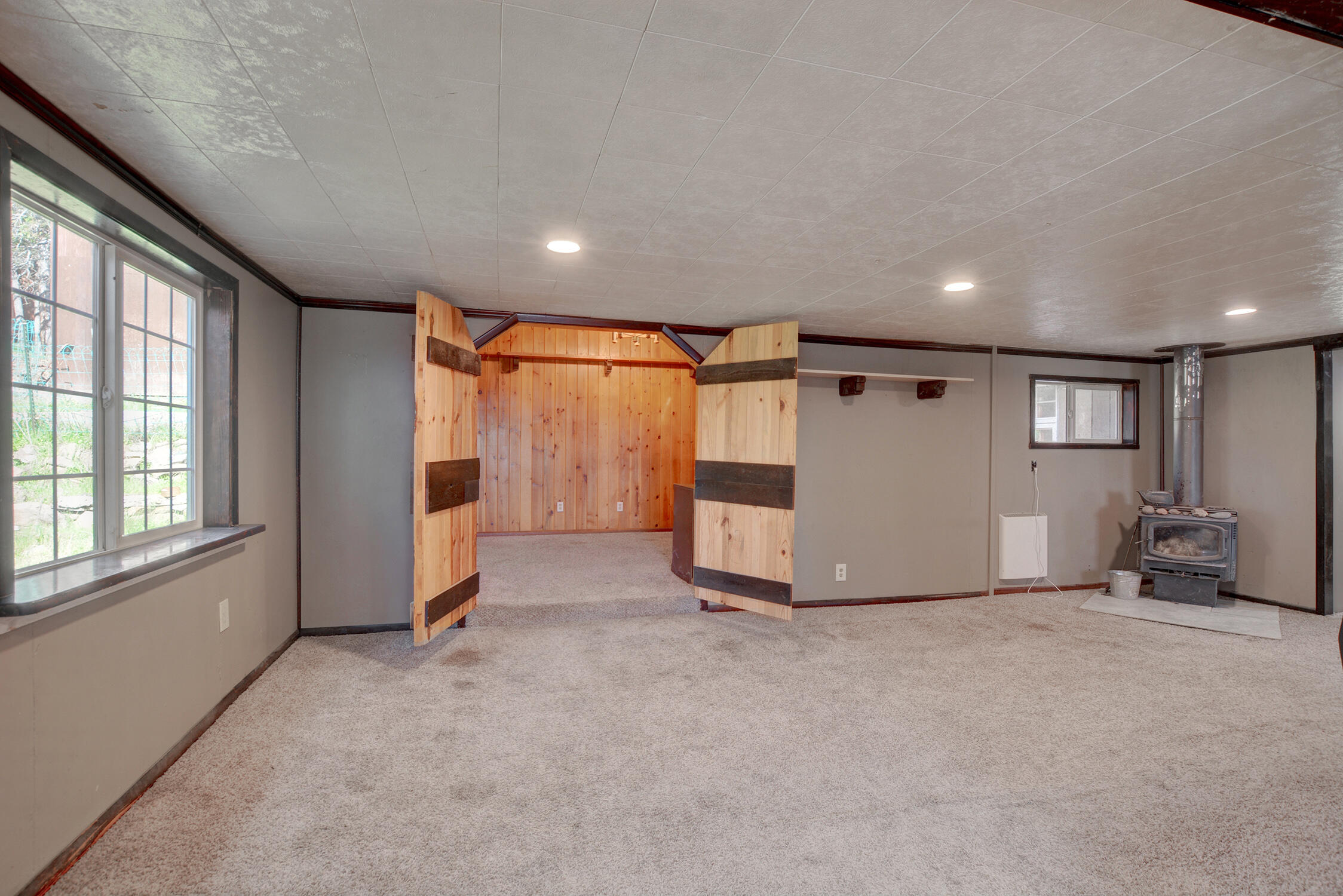 5492 Highway 227 Trail, OR 97541 - Photo 4 of 57