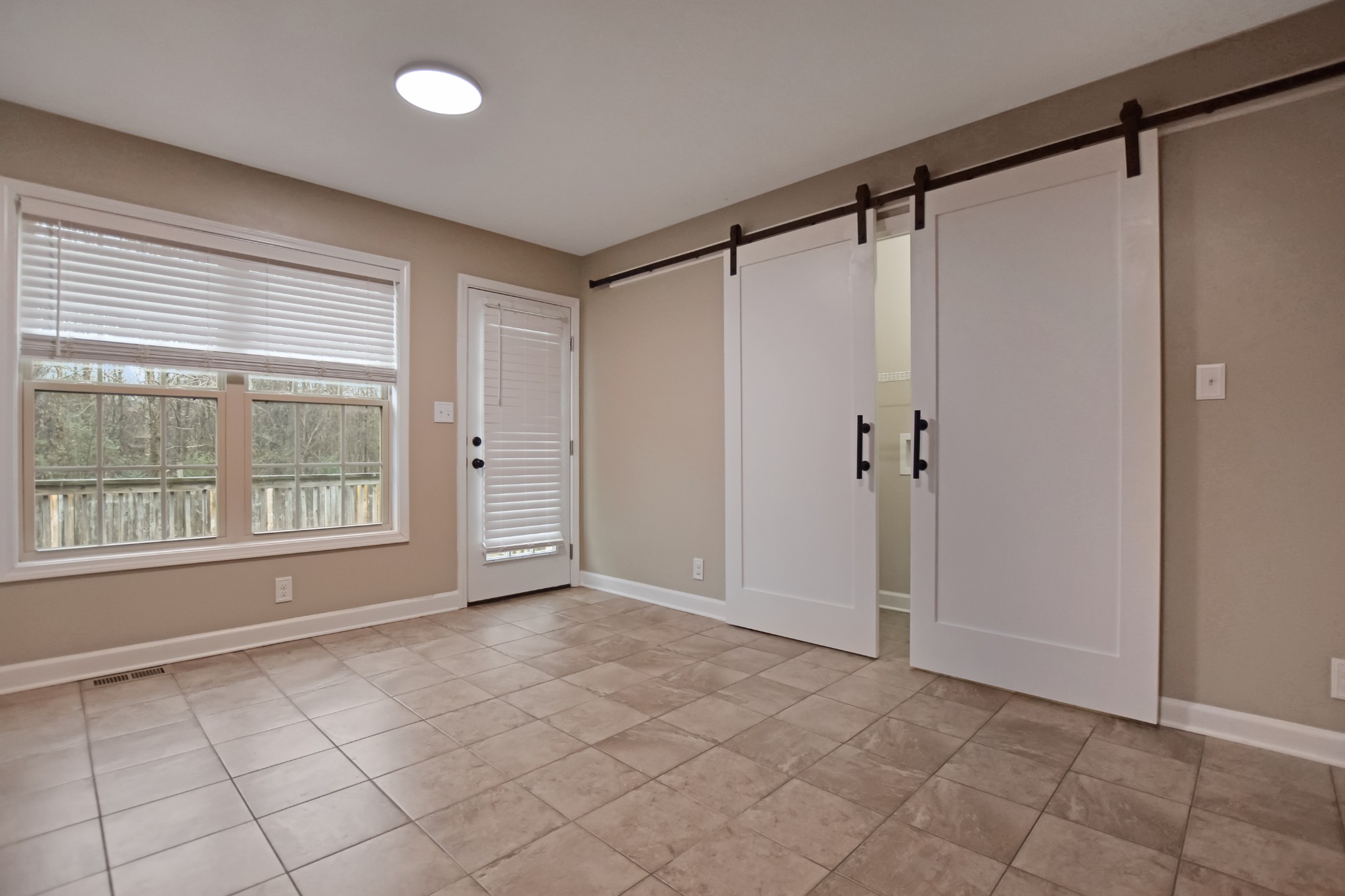 604 Deer Ridge Drive Clarksville, TN 37042 - Photo 11 of 20