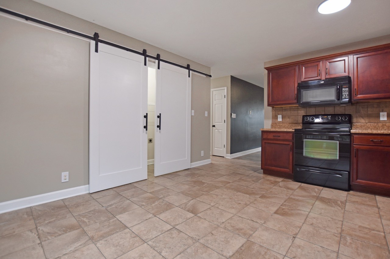 604 Deer Ridge Drive Clarksville, TN 37042 - Photo 6 of 20