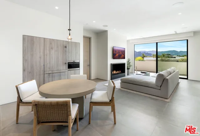 a view of a storage & utility room with washer and dryer