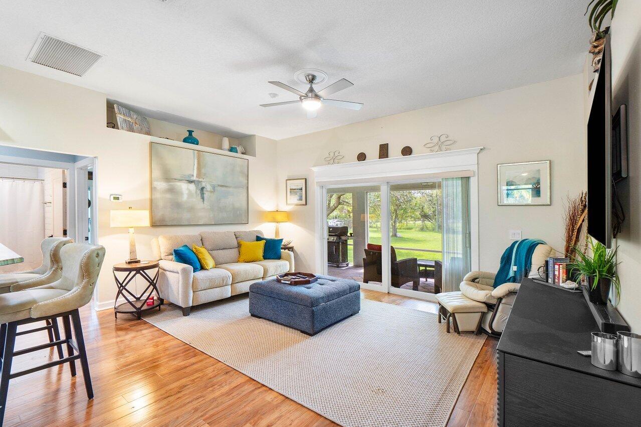 9764 154th Road North Jupiter, FL 33478 - Photo 15 of 37 015-9764154thRoadNorth-Jupiter-FL-33478-