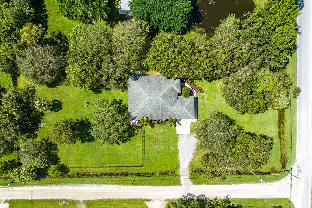 9764 154th Road North Jupiter, FL 33478 - Photo 32 of 37 036-9764154thRoadNorth-Jupiter-FL-33478-
