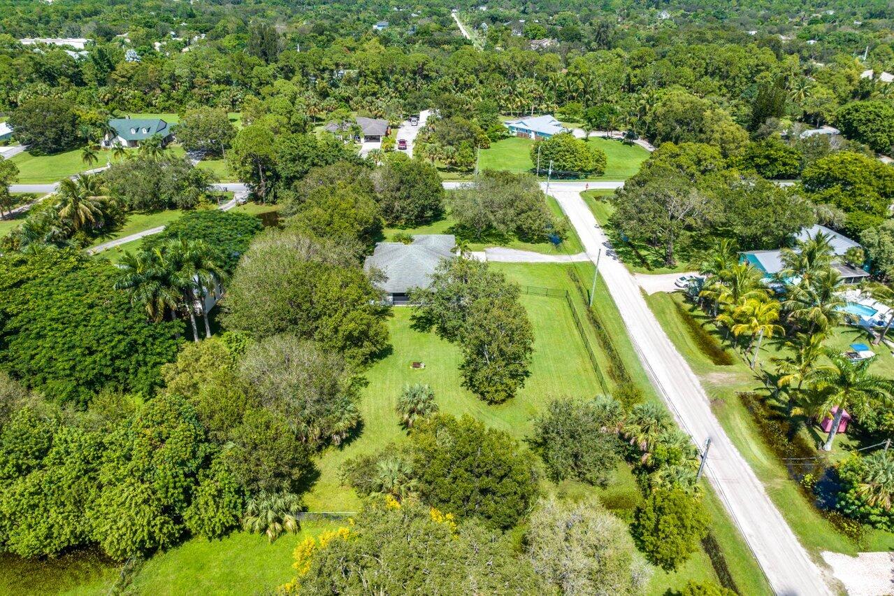 9764 154th Road North Jupiter, FL 33478 - Photo 34 of 37 043-9764154thRoadNorth-Jupiter-FL-33478-