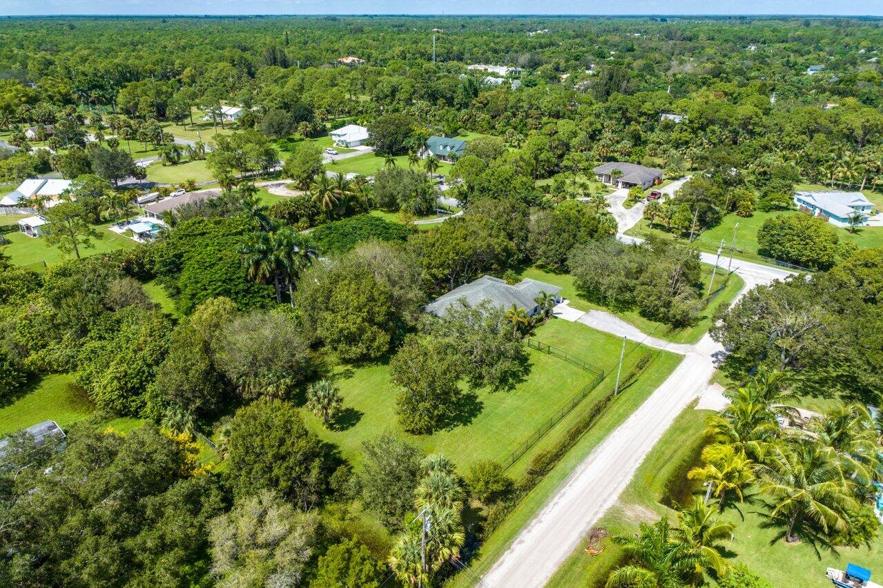 9764 154th Road North Jupiter, FL 33478 - Photo 35 of 37 042-9764154thRoadNorth-Jupiter-FL-33478-