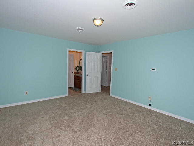5513 Gatebridge Road North Chesterfield, VA 23234 - Photo 14 of 24 a view of an empty room