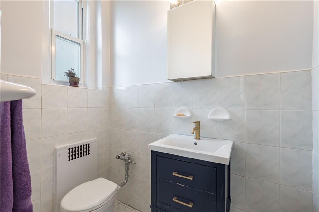1409 Albemarle Road, Unit 5B Brooklyn, NY 11226 - Photo 13 of 21