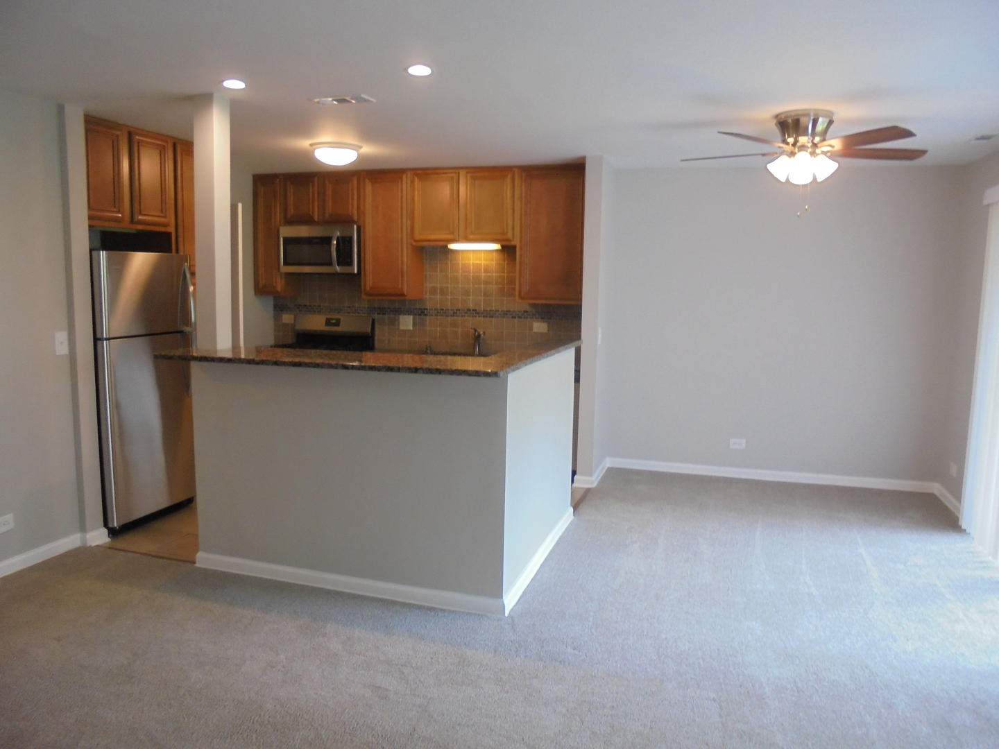 4730 Calvert Drive, Unit C2 Rolling Meadows, IL 60008 - Photo 8 of 29