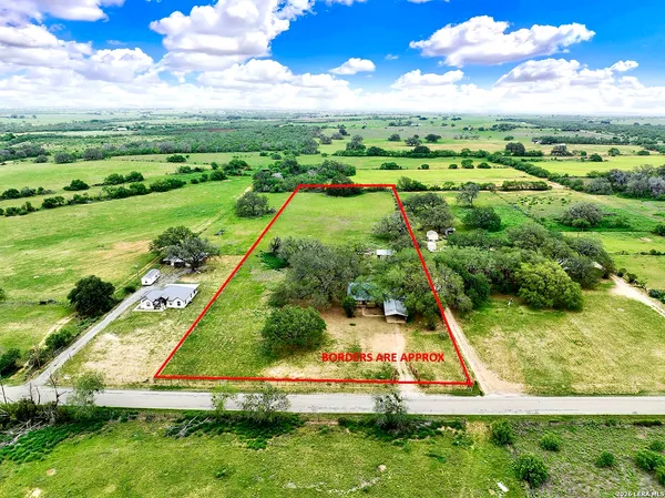 $540,000 | 360 Horton Road, Poteet, TX 78065