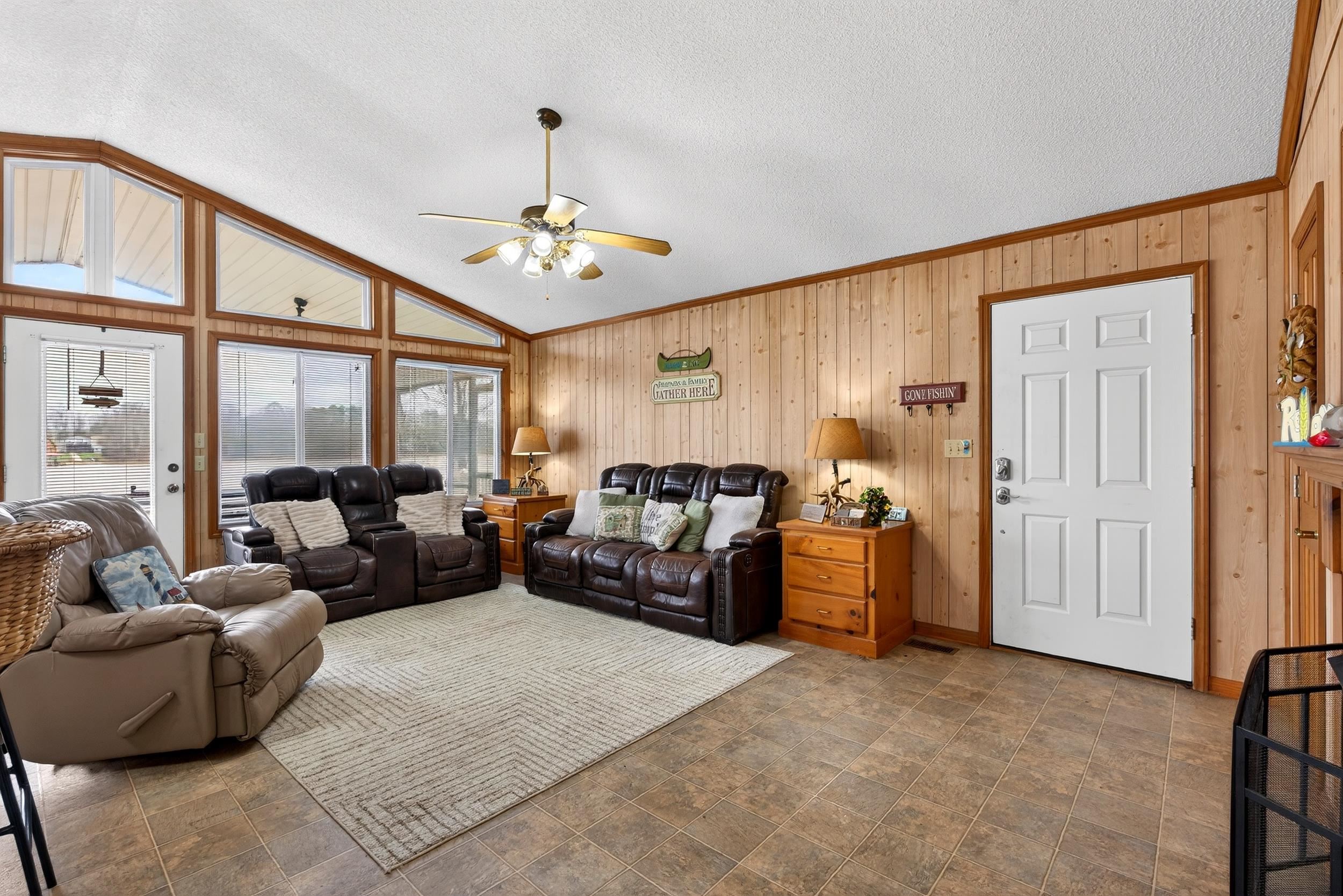 380 Relax Street Waterloo, SC 29384 - Photo 5 of 30