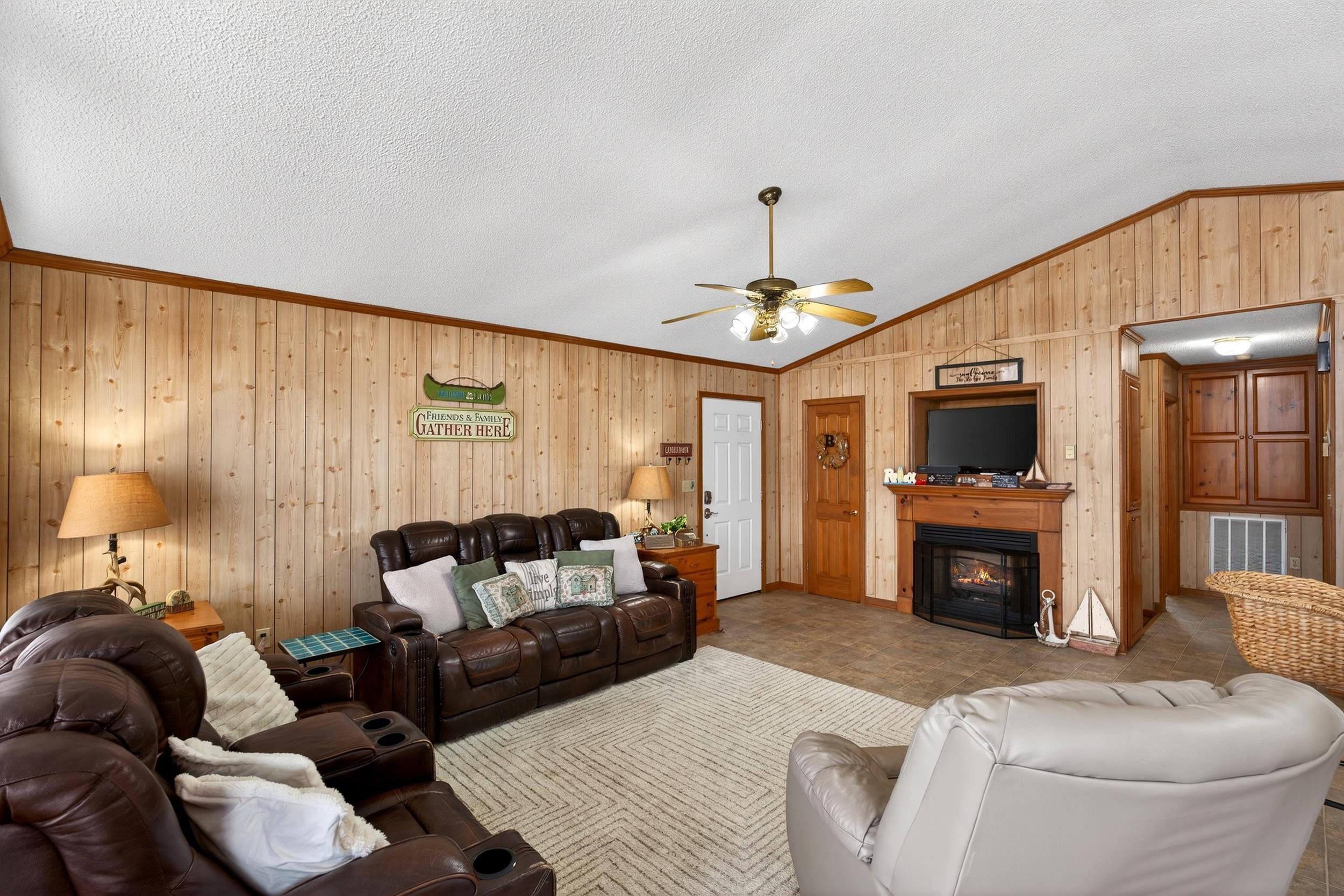 380 Relax Street Waterloo, SC 29384 - Photo 6 of 30