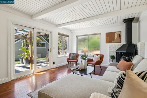 $729,000 | 4037 Rusting Avenue, Oakland, CA 94605