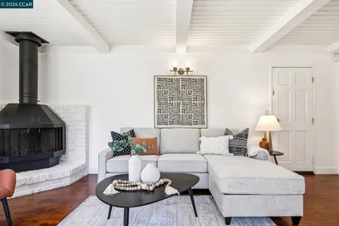 $729,000 | 4037 Rusting Avenue, Oakland, CA 94605