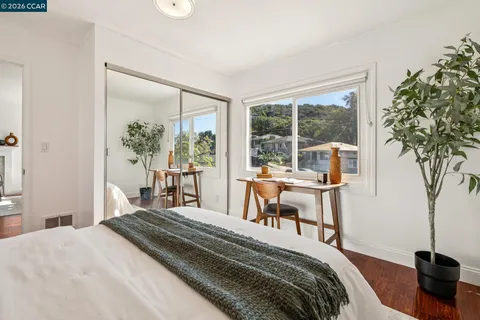 $729,000 | 4037 Rusting Avenue, Oakland, CA 94605