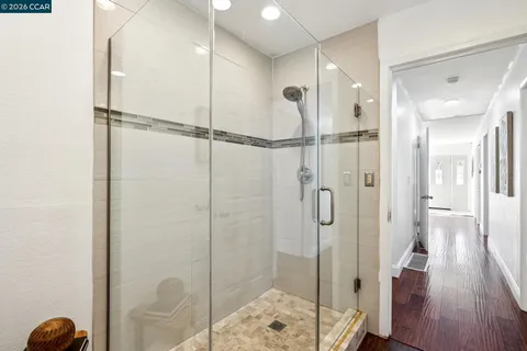 $729,000 | 4037 Rusting Avenue, Oakland, CA 94605