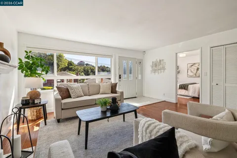 $729,000 | 4037 Rusting Avenue, Oakland, CA 94605