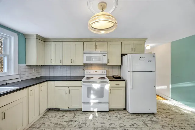 $475,000 | 241 Old Bass River Road, South Dennis, MA 02660