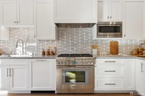 $2,495,000 | 694 Tennessee Street, San Francisco, CA 94107