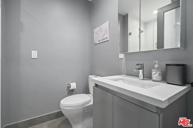 $1,450,000 | 7193 Formosa Fusion Court, Los Angeles, CA 90046