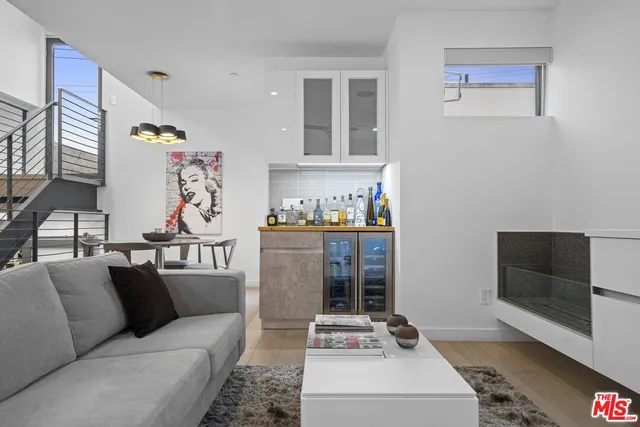 $1,450,000 | 7193 Formosa Fusion Court, Los Angeles, CA 90046