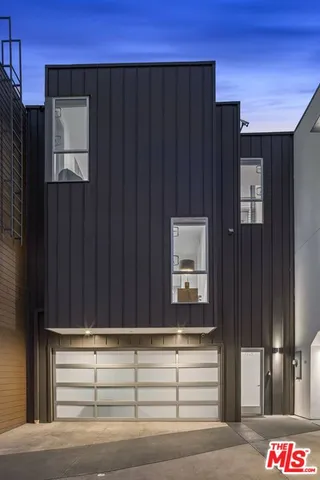 $1,450,000 | 7193 Formosa Fusion Court, Los Angeles, CA 90046