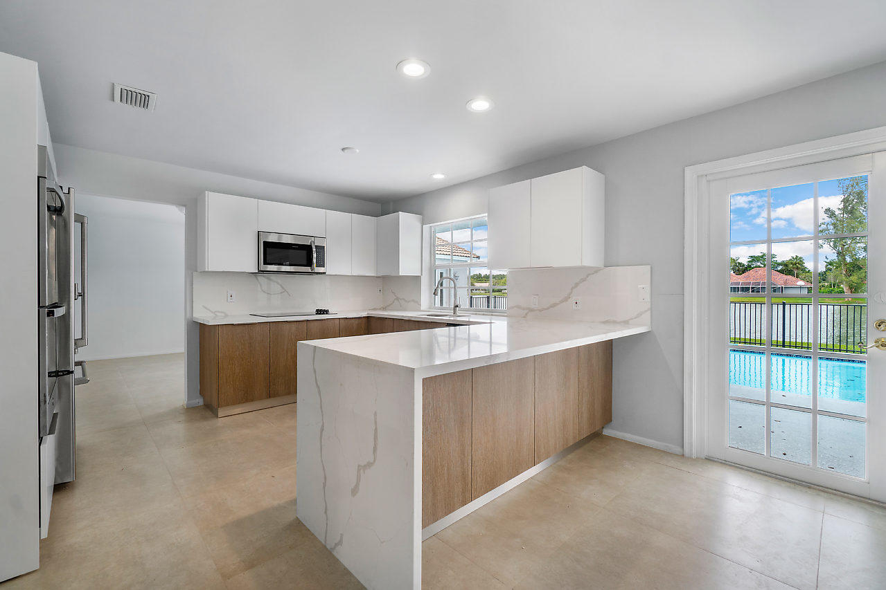7659 Estrella Circle Boca Raton, FL 33433 - Photo 10 of 31 021-7659EstrellaCir-BocaRaton-FL-small