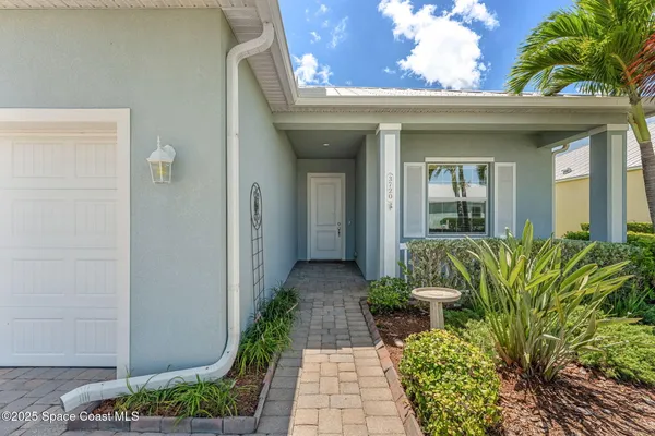 $2,400 | 3720 Alamanda Key Drive, Melbourne, FL 32901