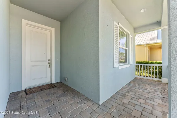 $2,400 | 3720 Alamanda Key Drive, Melbourne, FL 32901