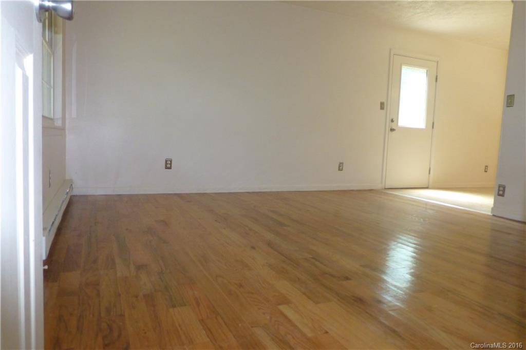 9 Somerset Road, Unit 12 Arden, NC 28704 - Photo 8 of 21 Gallery Image 8