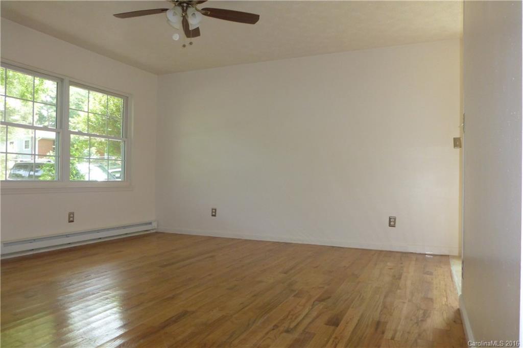9 Somerset Road, Unit 12 Arden, NC 28704 - Photo 9 of 21 Gallery Image 9