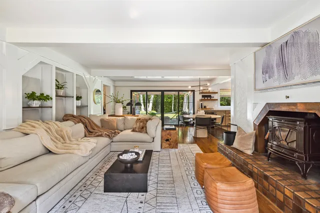 $1,795,000 | 27 Nathan Lord Road, Amherst, NH 03031