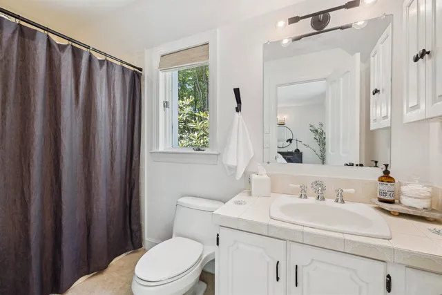 $1,795,000 | 27 Nathan Lord Road, Amherst, NH 03031