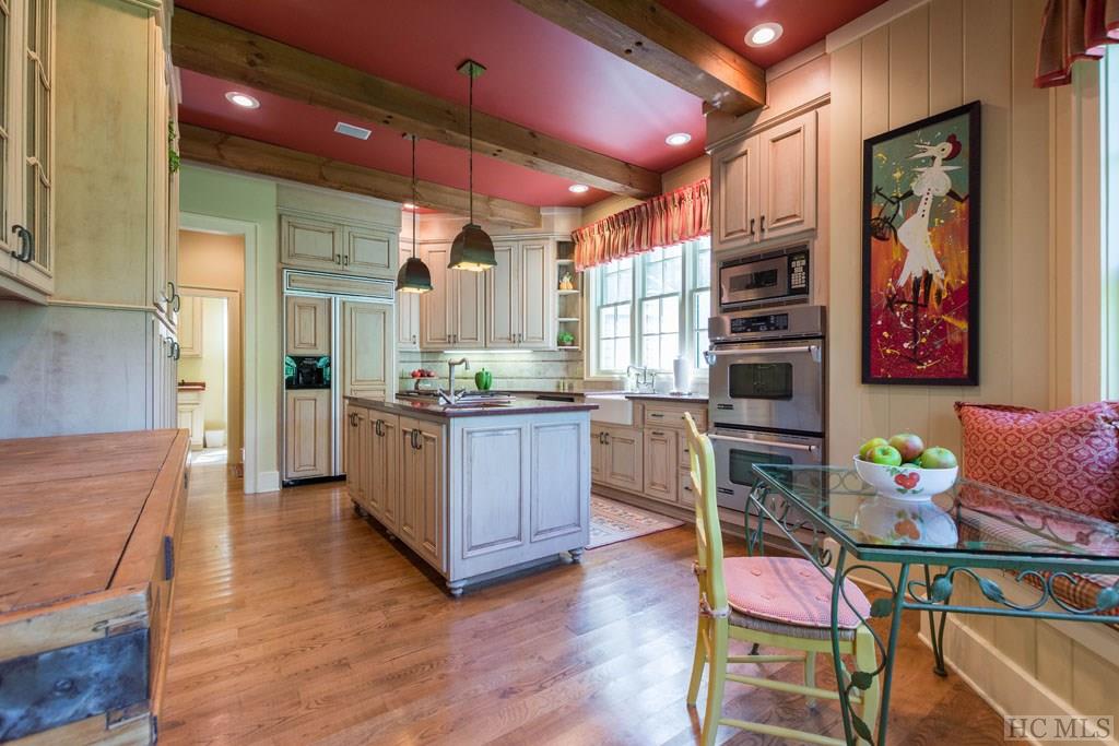 111 Upper Lake Road Highlands, NC 28741 - Photo 12 of 42 Gallery Image 12