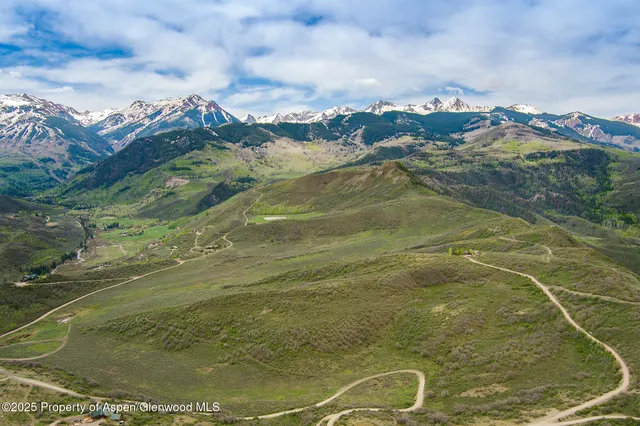 a view of an outdoor space with mountain view