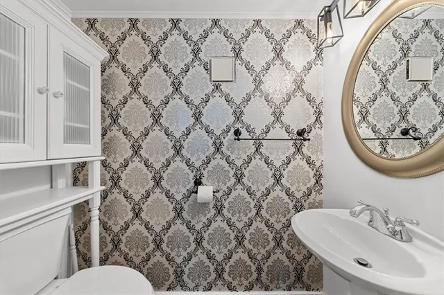 $360,000 | 177 Walden Way, Imperial, PA 15126