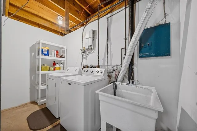 $360,000 | 177 Walden Way, Imperial, PA 15126