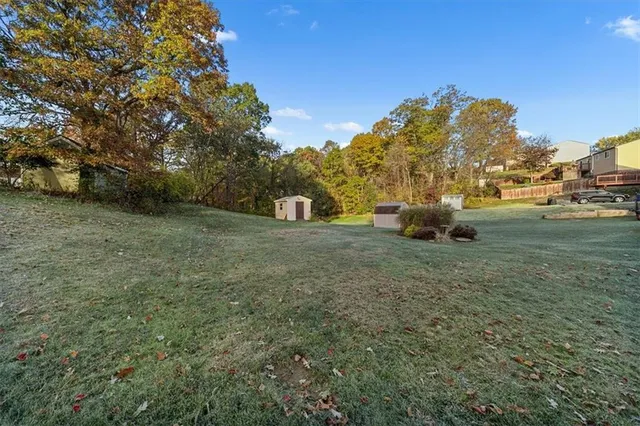 $360,000 | 177 Walden Way, Imperial, PA 15126