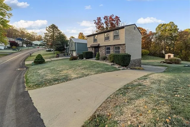 $360,000 | 177 Walden Way, Imperial, PA 15126