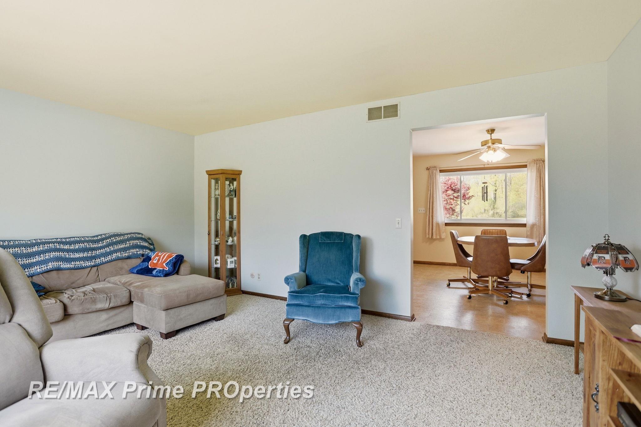 4301 East Curtis Road Birch Run, MI 48415 - Photo 12 of 59
