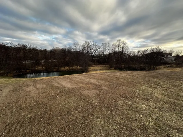 $79,900 | Lt1 Abbey Ridge Lane, Unit BLK2, Manitowoc, WI 54220